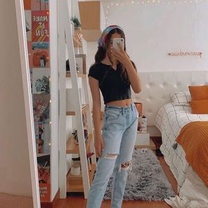 Meet your Posher, Eliza